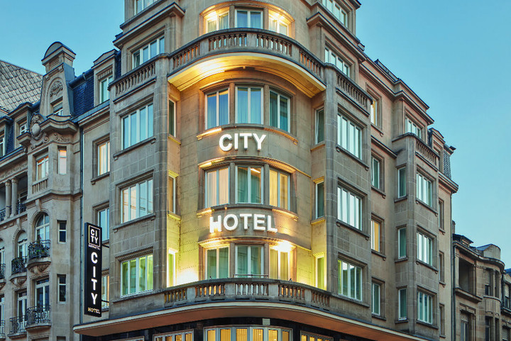 City Hotel