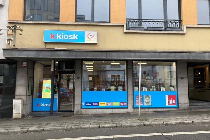 k kiosk Charlotte Press